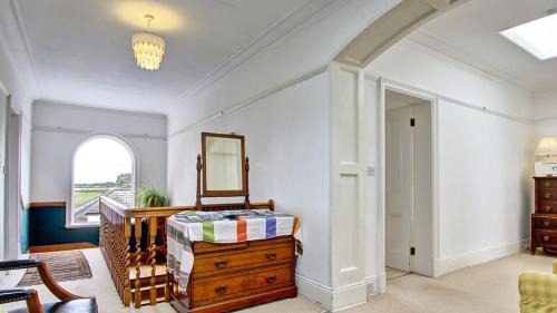 Carlisle House | Clift Hill