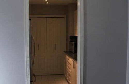 Fairview Condo | Comfortable & Central Across VGH