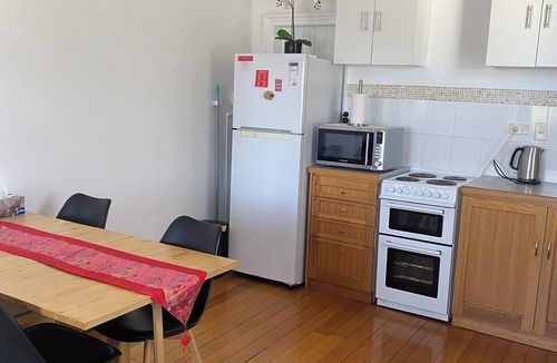 Bellerive Apartment | Comfy home within walking distance to beach, restaurants and Blunderstone area.