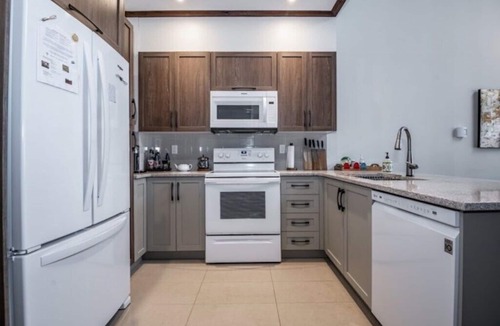 Mont-Tremblant Condo | Cozy condo - Walk to village/mountain - Monthly rates