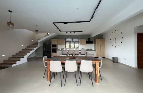 Mahebourg House | Cozy Luxe - 4 bedrooms Villa with private pool