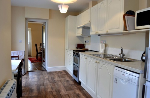 Bampton House | Delightful Devon home, close to shops, pub, country walks and beautiful Exmoor
