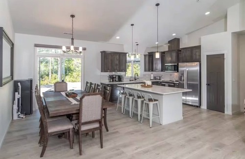 Reedsport House | DIRECT DUNE ACCESS, Brand new spacious 4-bedroom house on 5 acres.