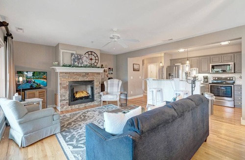 Foscoe Condo | Echota Wintergreens 1611-Mtn Condo, Gated Resort, Indoor/Outdoor Pools & Hot Tub