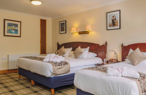 Oban Hotel | Explore Oban from Bayfront Stay w/Breakfast | Near Tower, Museum & Island Ferry