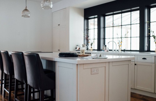 Glen Huron Ski Chalet | FireSong-A stunning family friendly home