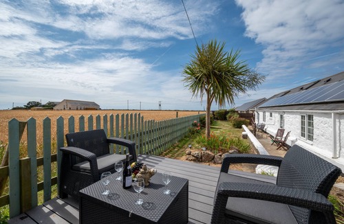 Sennen House | Flora Belle Cottage - Two Bedroom House, Sleeps 4