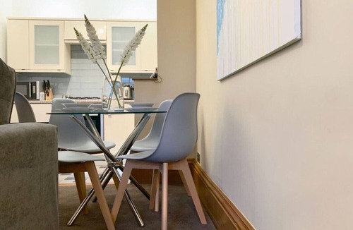 Glenisla Apartment | Forest Park Apartment