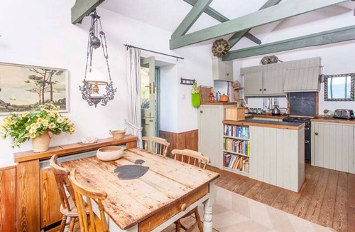 Sennen Cove Cottage | Girl Annie, Beach Cottage, Great Sea-Views, Garden