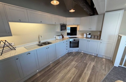 Whitehaven Apartment | Harbourside Duplex Apartment - 1 Bedroom