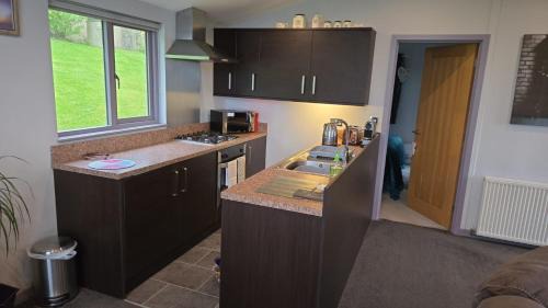 Kirkby-in-Furness House | Haven Lodge Kirkby In Furness, with views to the estuary and hot tub, ideal romantic break
