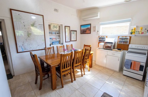 Wonoka House | Hawker Bed and Breakfast
