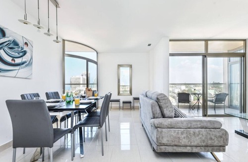 Herzliya Pituach Apartment | Herzliya Seaside Charming Home