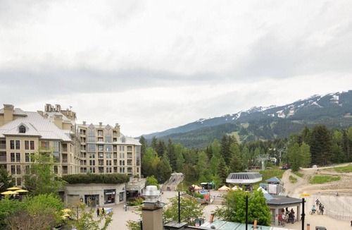 Whistler Village Condo | Ideal mountain Base 2BR/2BA. Views, AC, fireplace!