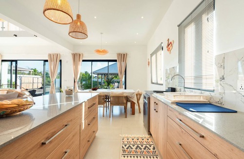 Pereybere Villa | Lady Anne's villa, a new & modern, cosy in Grand-Bay, 3 mins drive to the beach