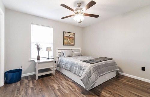 Ashland City Apartment | Little Bungalow outside the hustle and bustle of Nashville Tn.