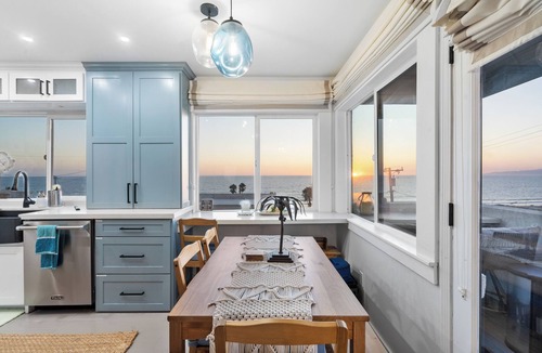 El Porto House | Luxe 4B-4B Coastal Oasis - Ocean Views - Rooftop & Garage