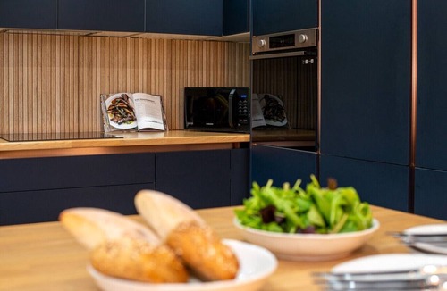 Wainhouse Corner Cottage | Manor a spacious modern cottage for families or groups