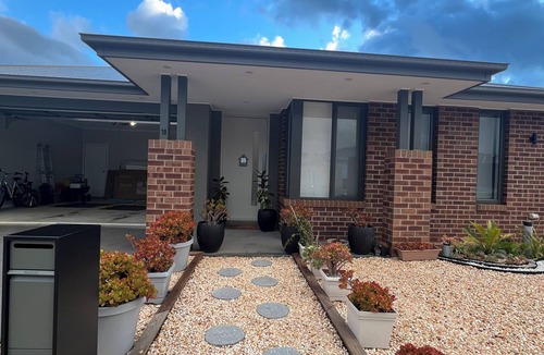 Charlemont House | New 4BR Retreat &Coastal Escape,15 mins to Geelong&Torquay,FREE Bike use&Netflix