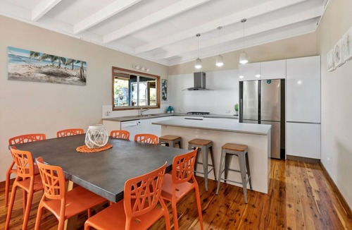 Point Lookout House | New kitchen, water views and pet friendly