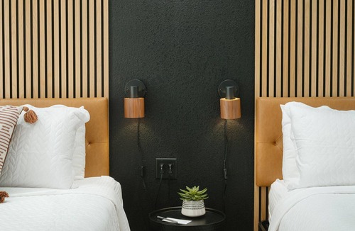 Bentonville Hotel | Newly Renovated Boutique Hotel, Bentonville Minutes to Downtown Crystal Bridges