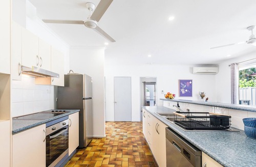 Nightcliff House | Nightcliff Exquisite Family Home with Pool