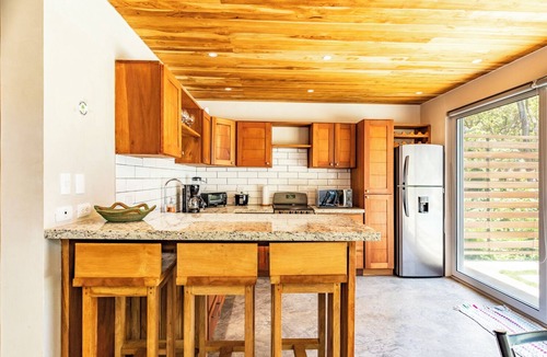Nosara House | Nosara Blue: Casa Potrero, BBQ and walk to beach!
