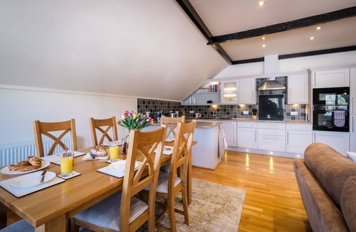 Bowness-on-Windermere House | Osprey - Luxury Boat House on the shore of Lake Windermere near to Bowness