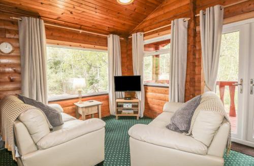 Marybank House | Otter Lodge