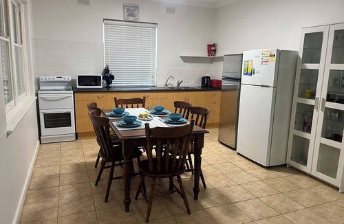 Port Hughes House | Paradise @ Port Hughes, 500M walk to beach, ALL LINEN & TOWELS PROVIDED