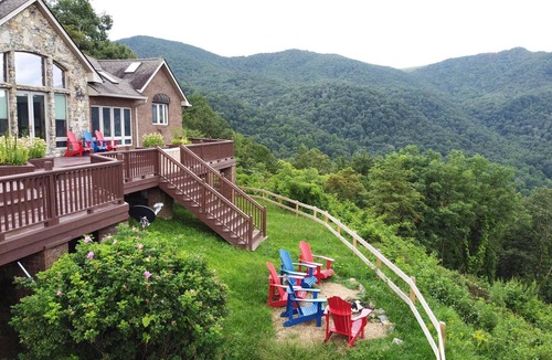 Clyde House | Private mountain on 36 acres with 100 mile views west over the Smokey mountains