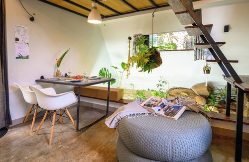 Pointe Aux Sables House | Private tropical loft in shared villa + pool + jacuzzi