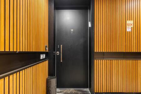 Jaffa Apartment | Rabi Hanina Multi-Unit