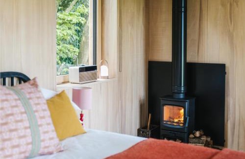 Elmore Ski Chalet | RewildThings Treehouses