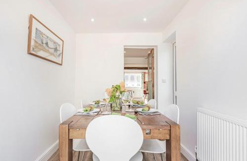 Hickling House | Rosemary Cottage