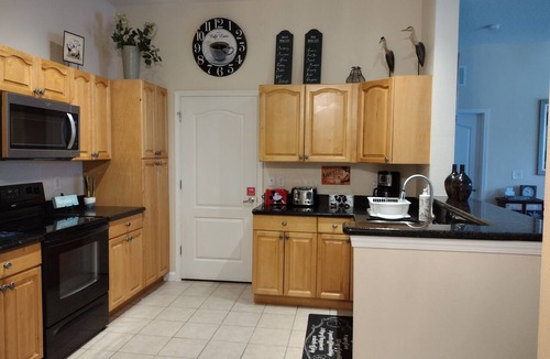 Kissimmee Condo | ⭐SALE! AUG 3-14 5 STAR CONDO*PREMIER HOST*GREAT PRICE&CLOSE TO ALL ATTRACTIONS⭐