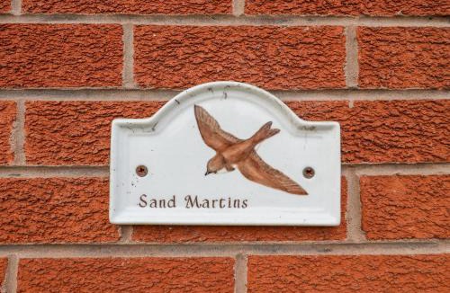 Higher Kinnerton House | Sandmartins