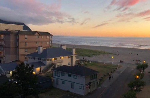 Seaside Gilbert District Apartment | Seaside Ocean Front Condo