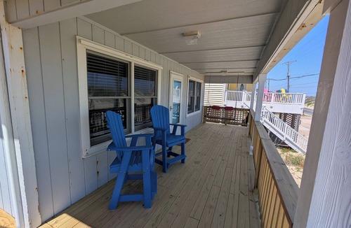 Kitty Hawk Cottage | ⛱Semi-Oceanfront with Ocean Views in Kitty Hawk🌊 Beach Access Just 30 feet away