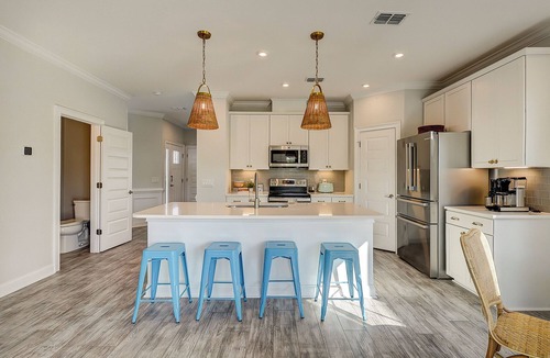 Palmetto Dunes House | Serene Beach Home w/private pool & Tesla Charger – Walk to Port Royal Sound!