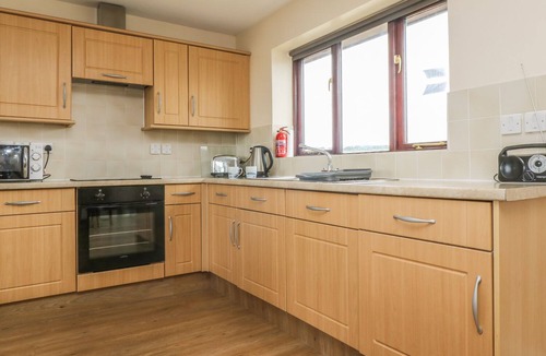 Longrock House | SHORELINE, pet friendly, country holiday cottage in Marazion