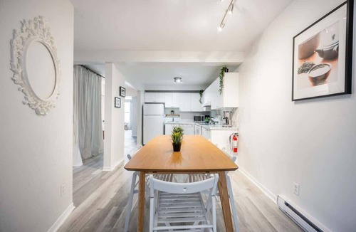 Hochelaga Apartment | Spacious 3BR Apt with Free Parking