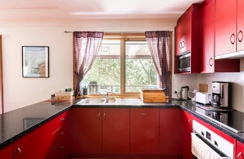 Hahndorf Apartment | Spacious Holiday Hideaway Flat