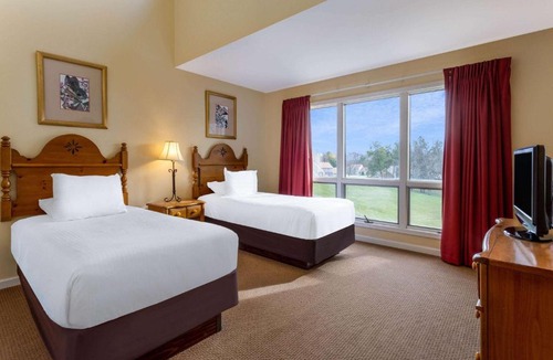 Lake Delton Resort | Tamarack Wisconsin Dells, a Ramada by Wyndham