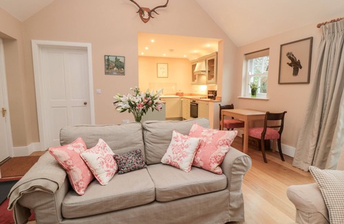 Hallington Cottage | THE GARDEN COTTAGE, romantic, luxury holiday cottage in West Woodburn