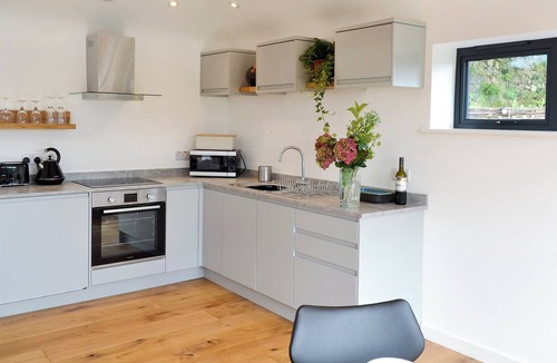 St Just Cottage | The Hen House-UK12928
