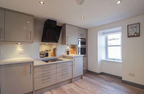 Fraserburgh Cottage | THE LAURELS, family friendly, country holiday cottage in Gardenstown