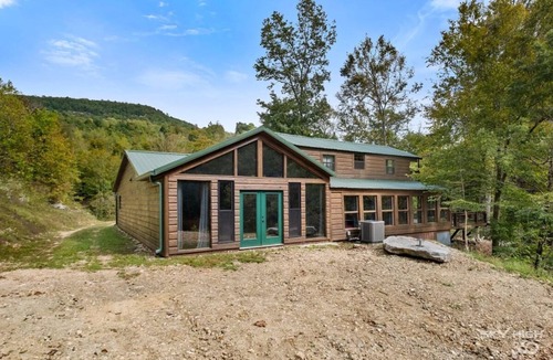 Compton House | The Refuge with breathtaking views
