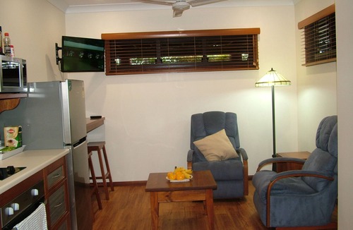 Atherton Bed & Breakfast | The Summit B&B