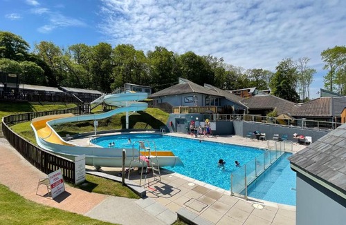 Liverton House | Tor View Lodge with Hot Tub & Sauna - Spa Resort - South Devon